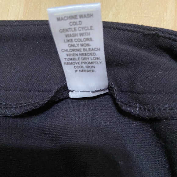 Cato Black Pencil Skirt - Picture 4 of 4